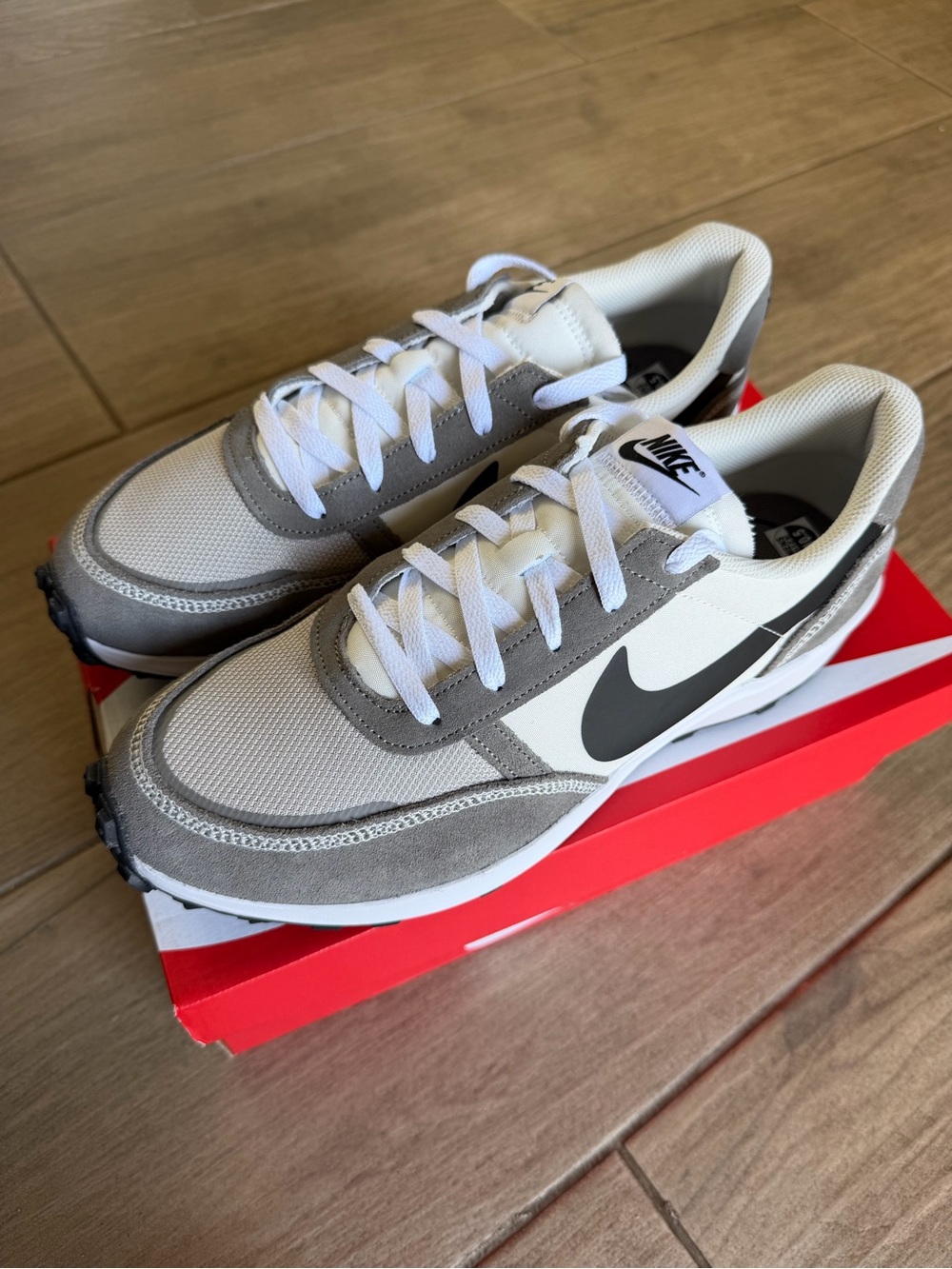 Nike Waffle Nav